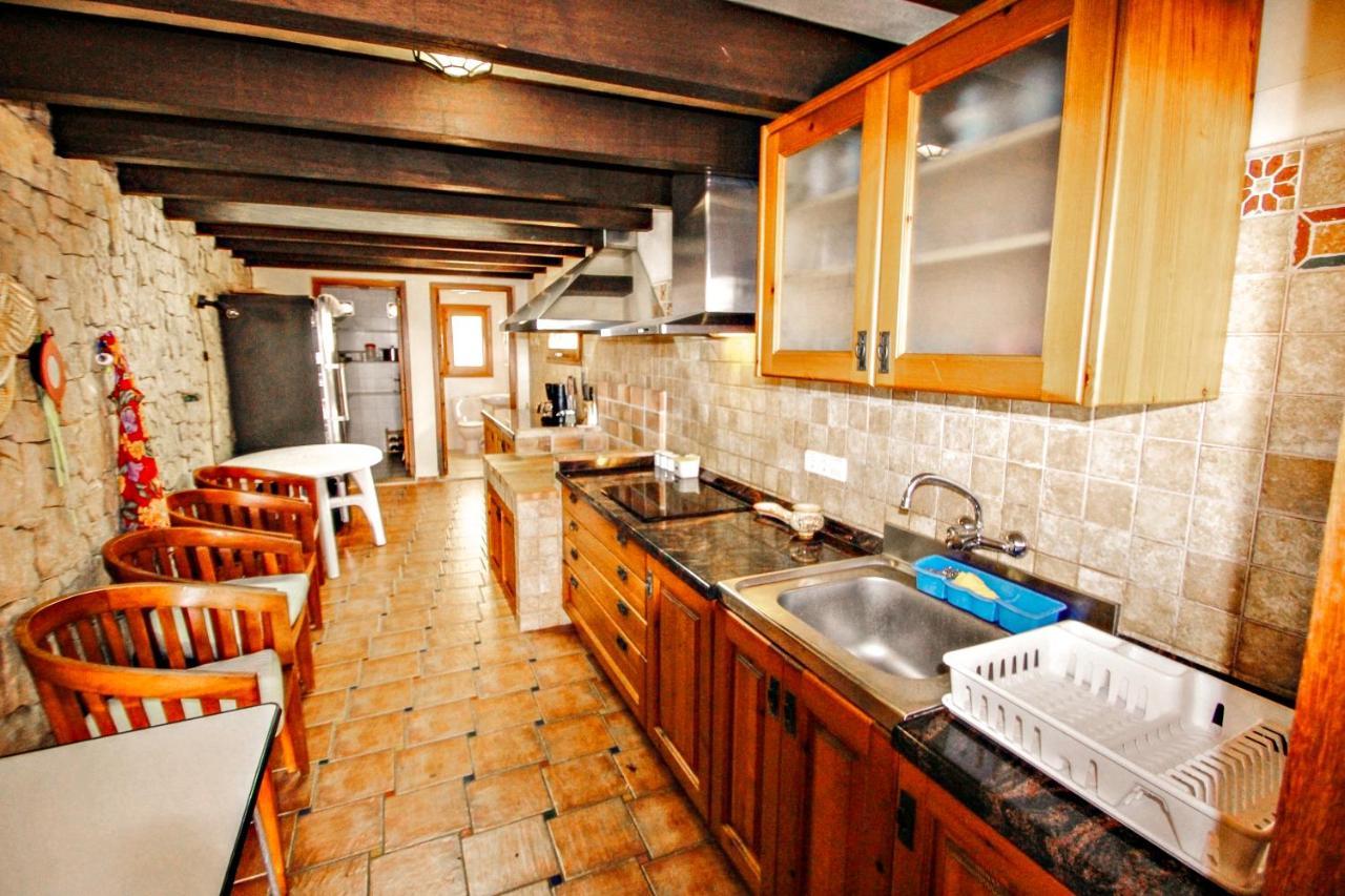 El Portet - Beachfront Holiday Home With Private Pool In Moraira Exterior photo