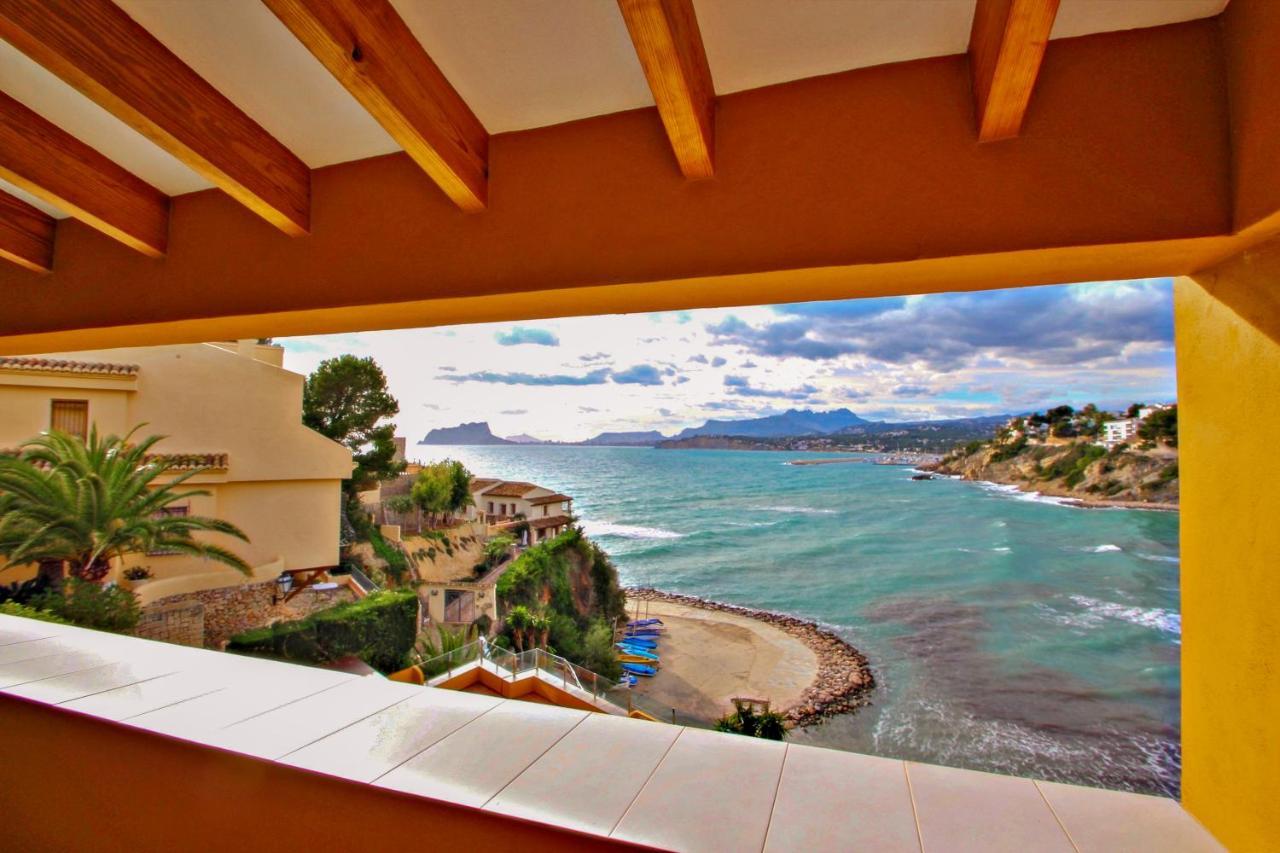 El Portet - Beachfront Holiday Home With Private Pool In Moraira Exterior photo